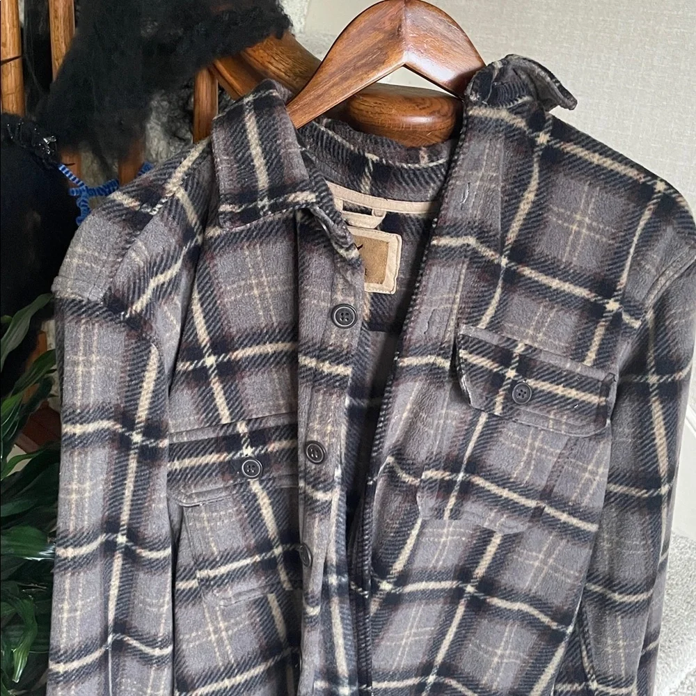 Outdoor Life Plaid Fleece Shirt Jacket in Black and Tan